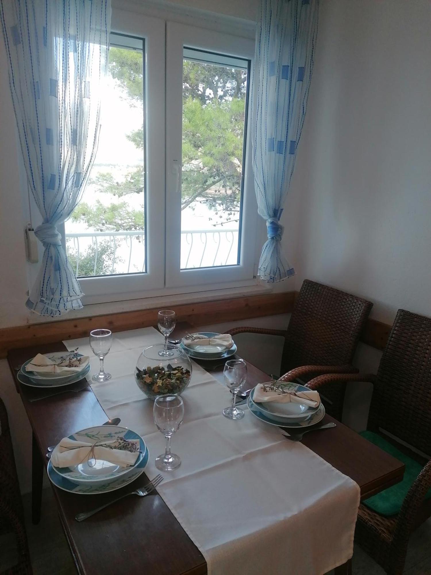 Apartman Volarevic Donji Karin Exterior foto